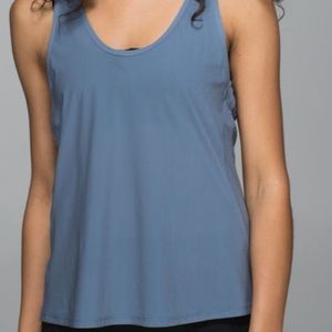 Lululemon cool to street tank 12